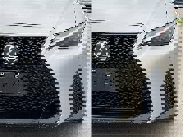 Used 2023 Lexus IS 350 F Sport image 7