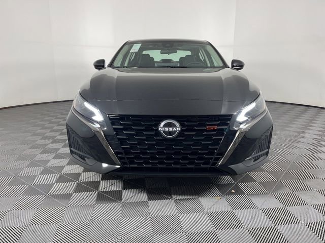 New 2025 Nissan Altima 2.5 SR w/ SR Premium Package image 4