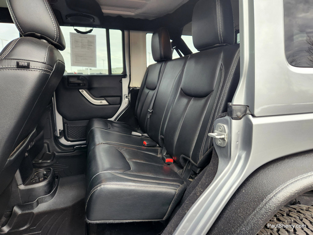 Used 2013 Jeep Wrangler Unlimited Rubicon w/ Connectivity Group image 50