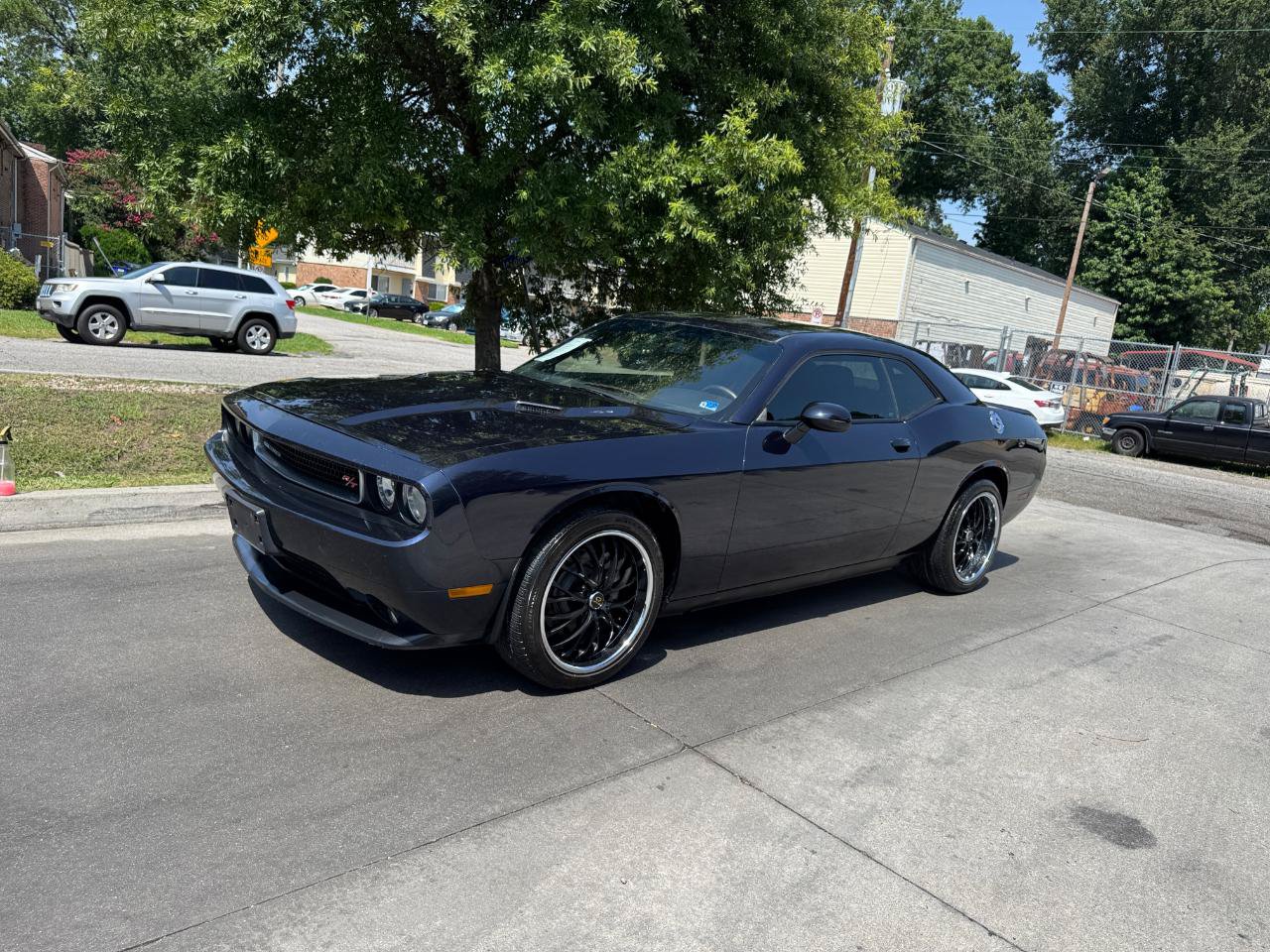 Used 2012 Dodge Challenger R/T w/ Sound Group II RWD image 7
