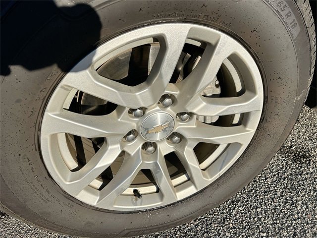 Used 2022 Chevrolet Suburban LT image 15