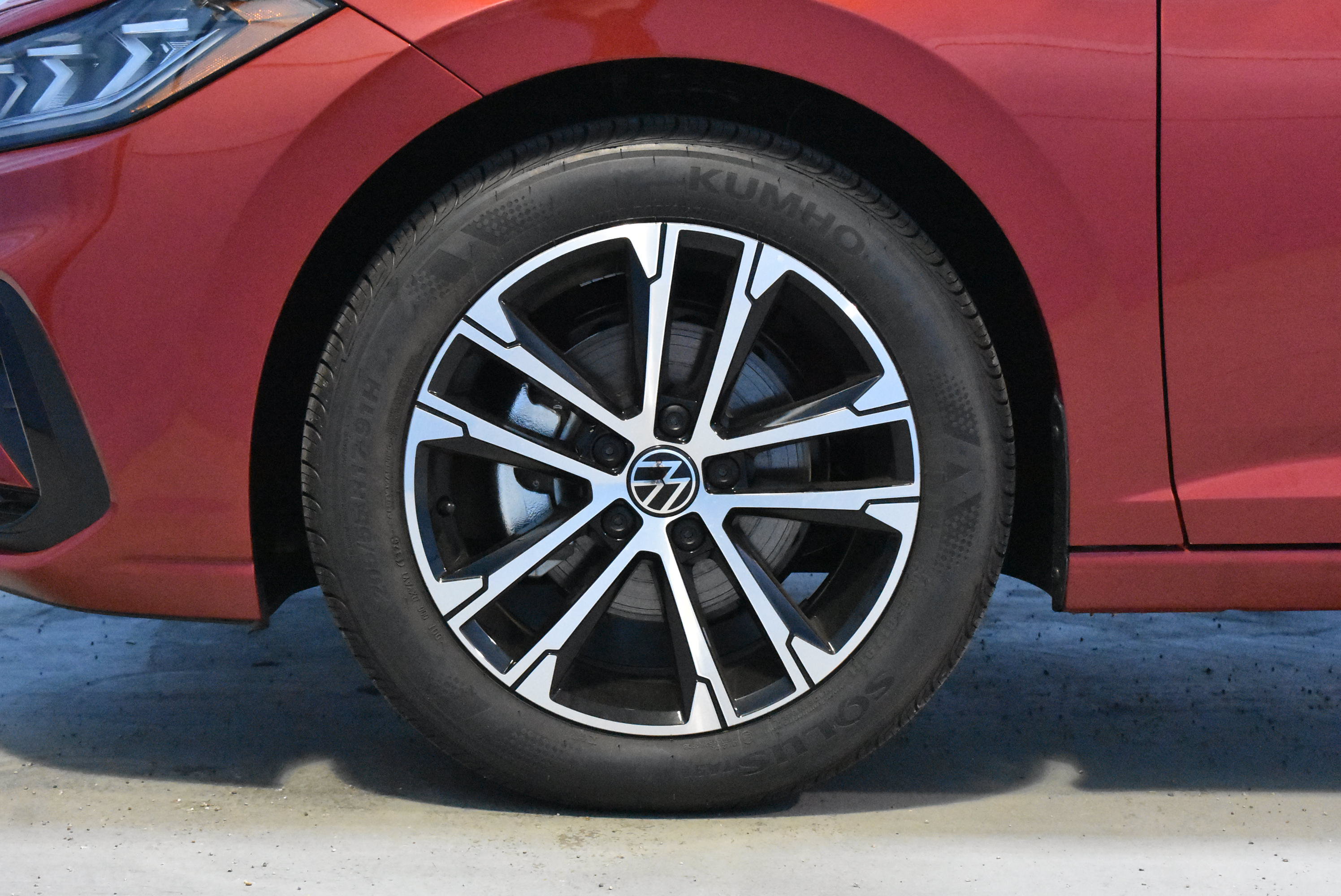 New 2026 Volkswagen Jetta Sport FWD image 20