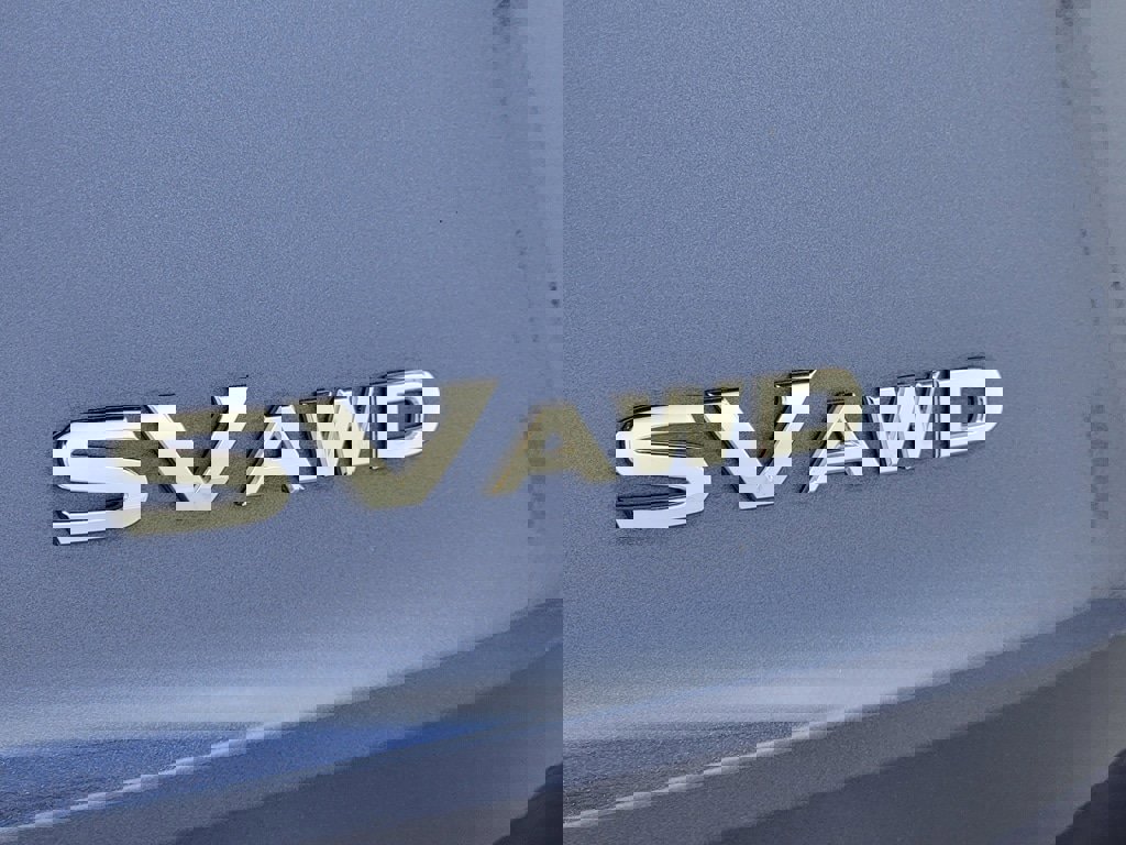 Used 2021 Nissan Rogue SV w/ Premium Package image 10