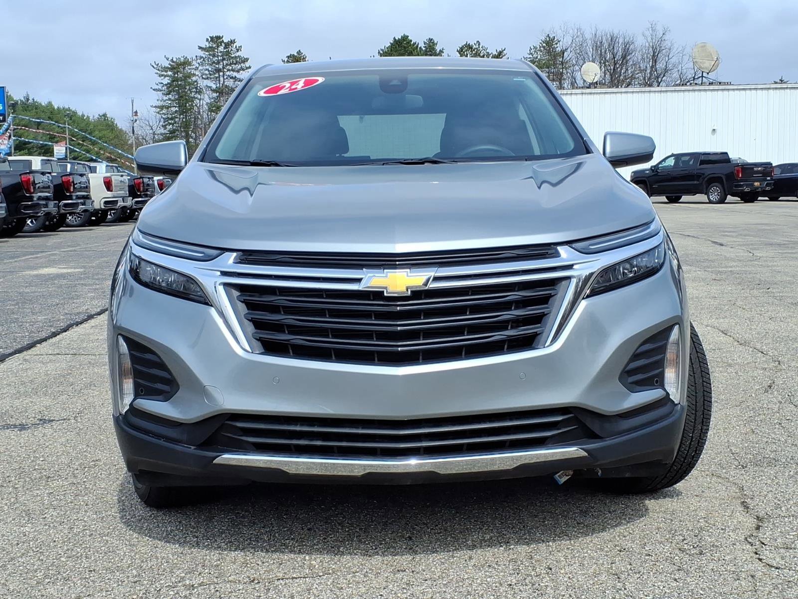 Certified 2024 Chevrolet Equinox LT w/ LPO, Floor Liner Package image 2