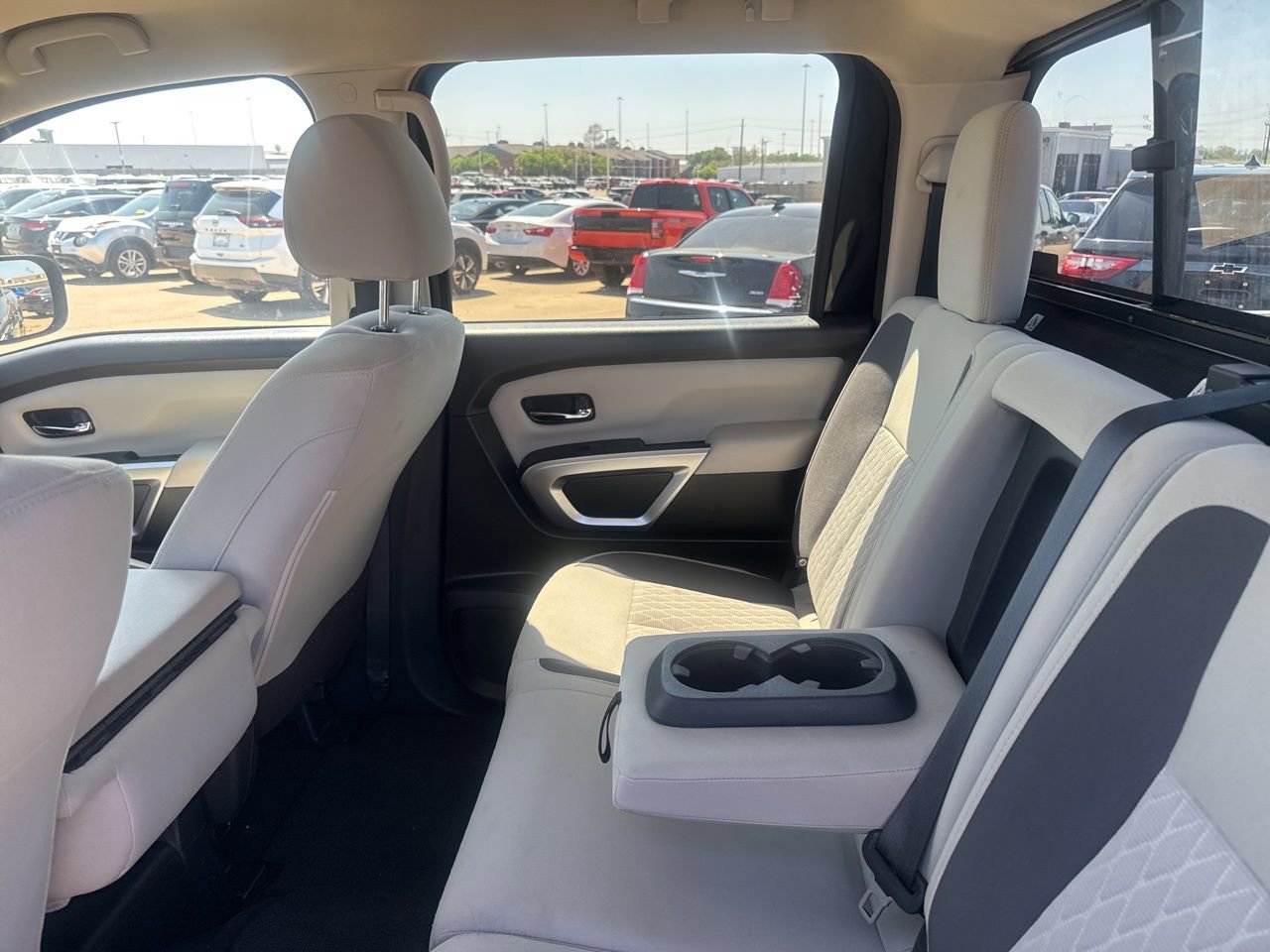 Certified 2024 Nissan Titan SV image 33