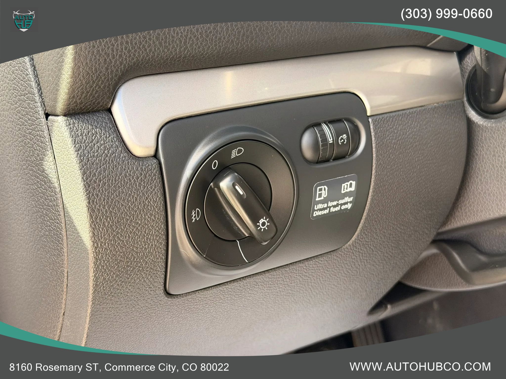 Used 2012 Volkswagen Golf TDI FWD image 22