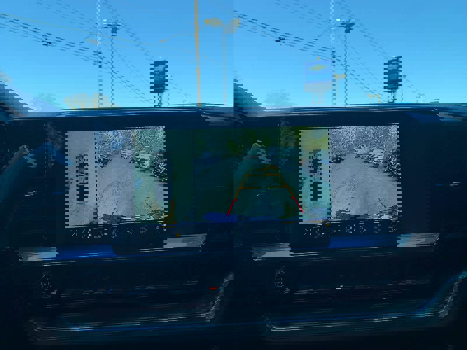 Certified 2025 Chevrolet Silverado 2500 LTZ w/ LTZ Convenience Package image 29