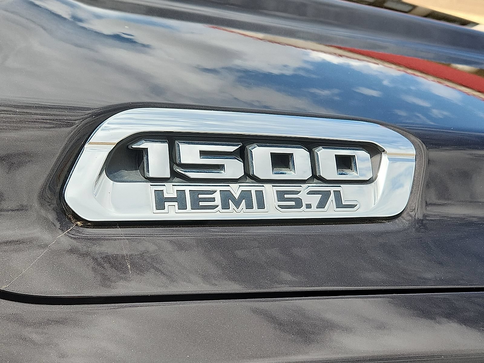 Used 2019 RAM 1500 Limited AWD/4WD image 9