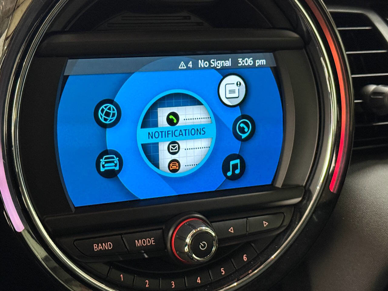 Used 2019 MINI Cooper S FWD image 40