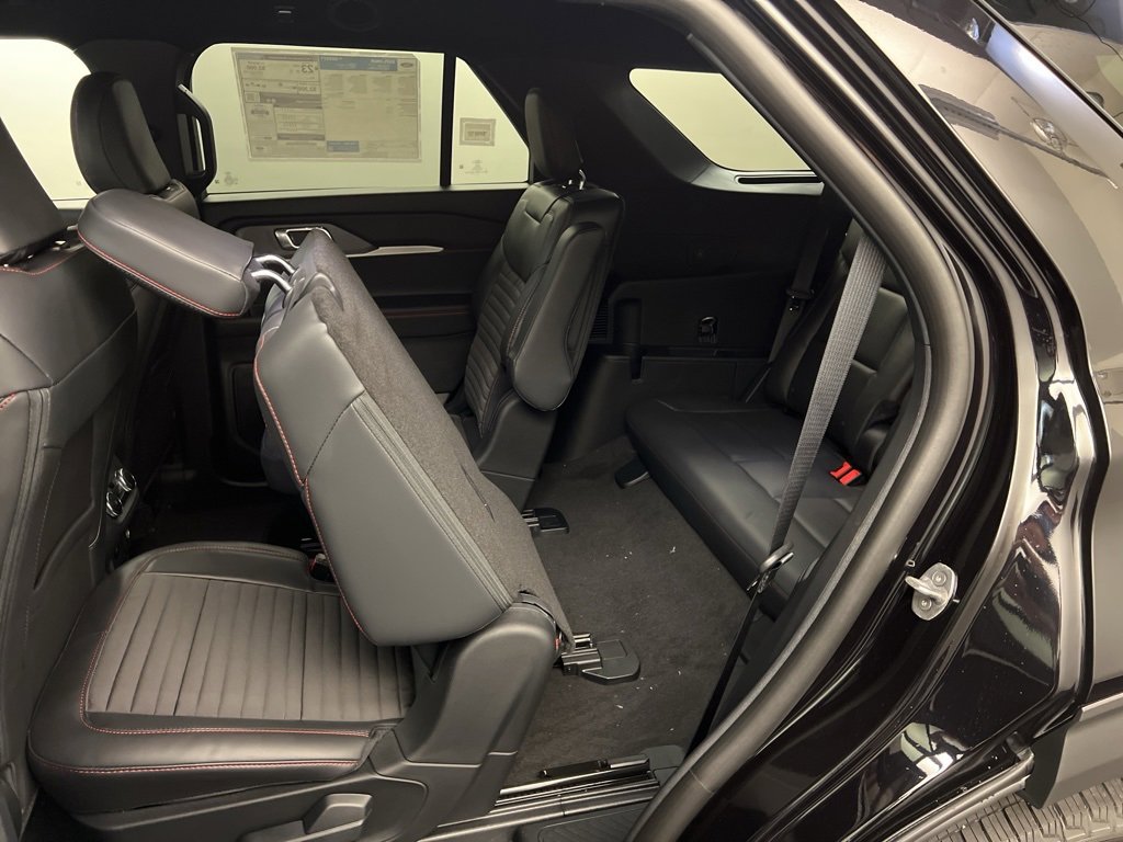 New 2025 Ford Explorer ST-Line image 27
