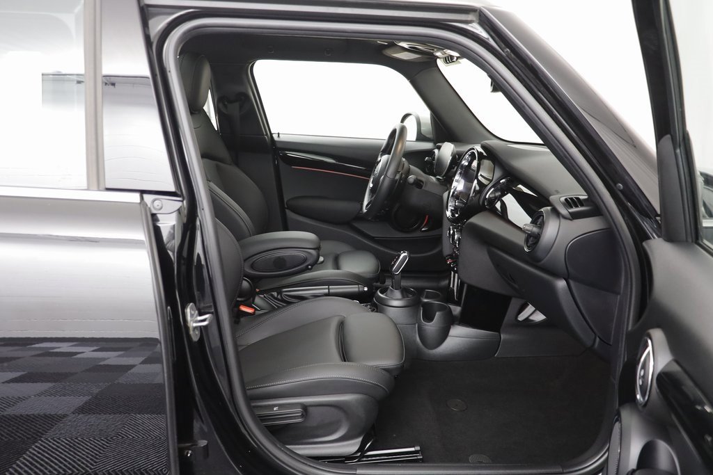 Certified 2023 MINI Cooper S image 19