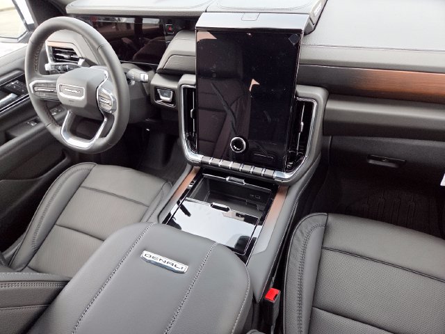 New 2026 GMC Yukon XL Denali w/ Sun & Power Step Package AWD/4WD image 26