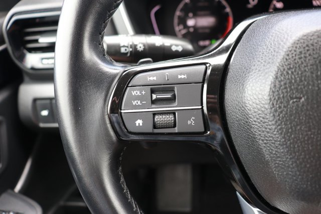 Used 2025 Honda Pilot EX-L image 24