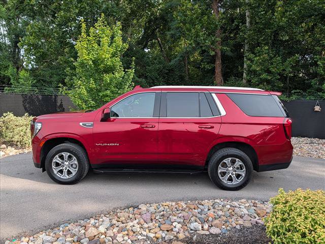 Used 2022 GMC Yukon SLE RWD image 2