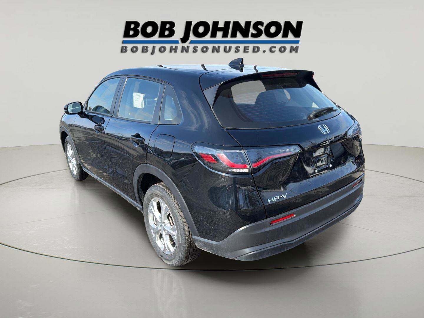 Used 2025 Honda HR-V LX image 3