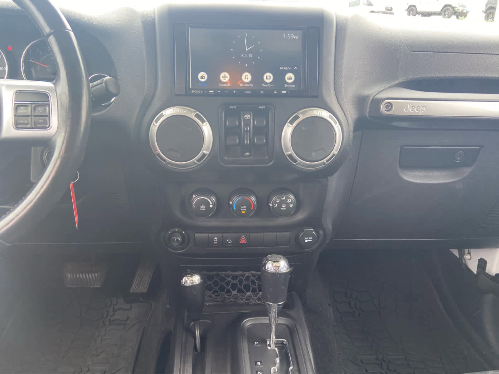 Used 2014 Jeep Wrangler Freedom Edition AWD/4WD image 18