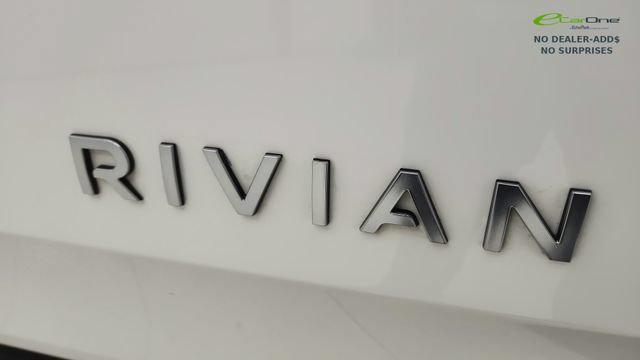 Used 2023 Rivian R1T Adventure Dual AWD/4WD image 47