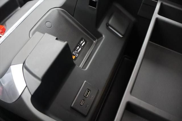 New 2026 Chevrolet Silverado 3500 High Country w/ High Country Premium Package image 35