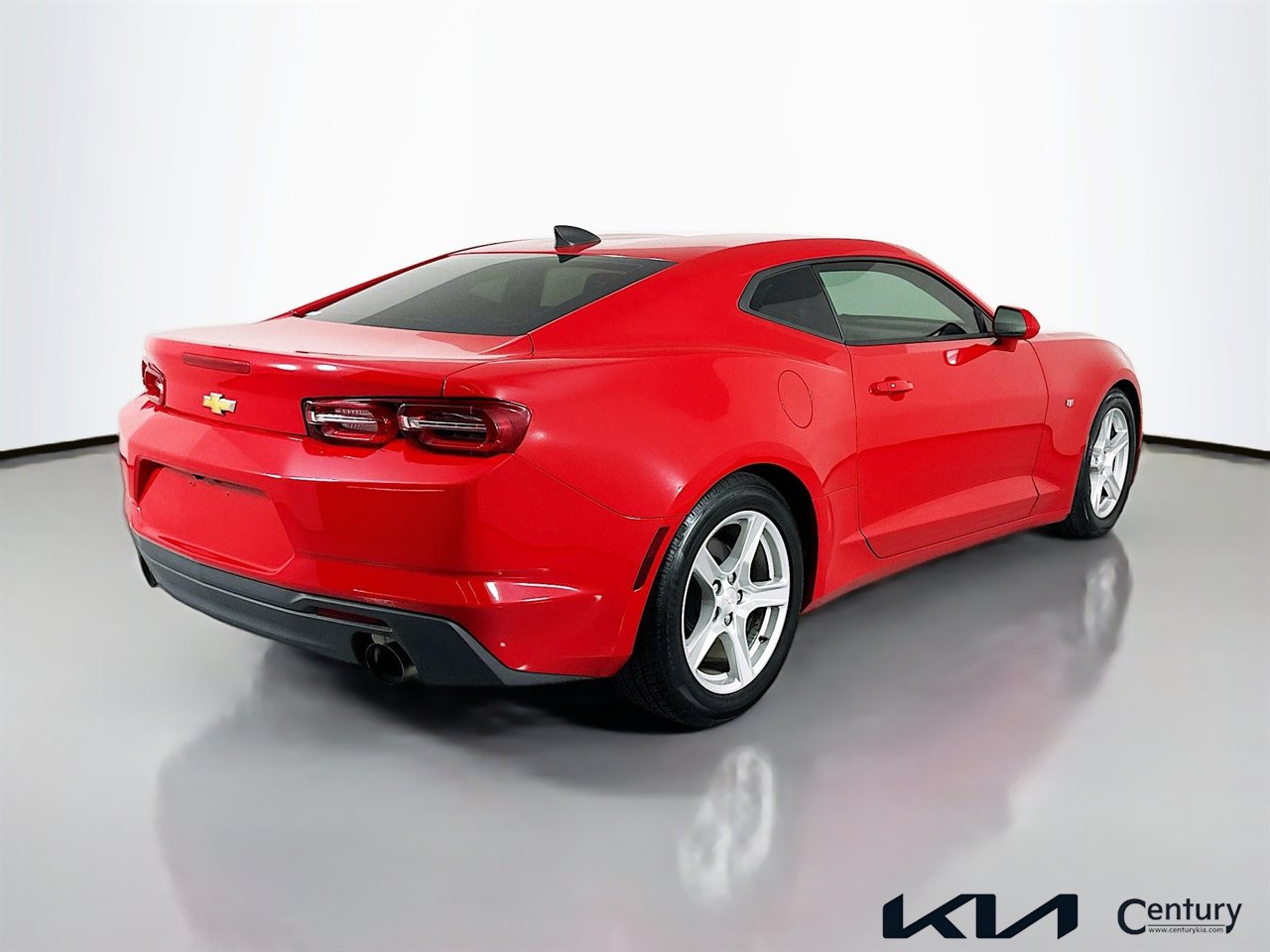 Used 2019 Chevrolet Camaro LT image 5