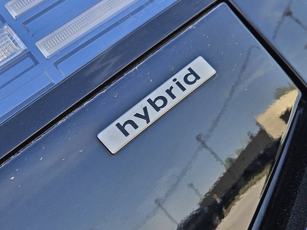 Certified 2025 Hyundai Sonata Limited FWD image 8