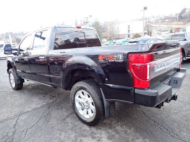 Certified 2022 Ford F350 Platinum w/ FX4 Off-Road Package AWD/4WD image 5