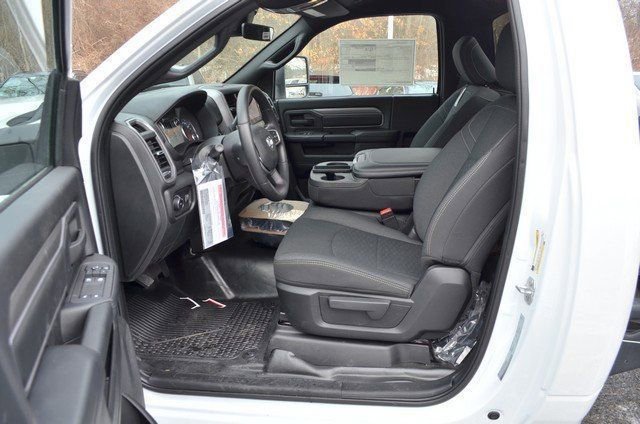 New 2026 RAM 3500 Tradesman image 15