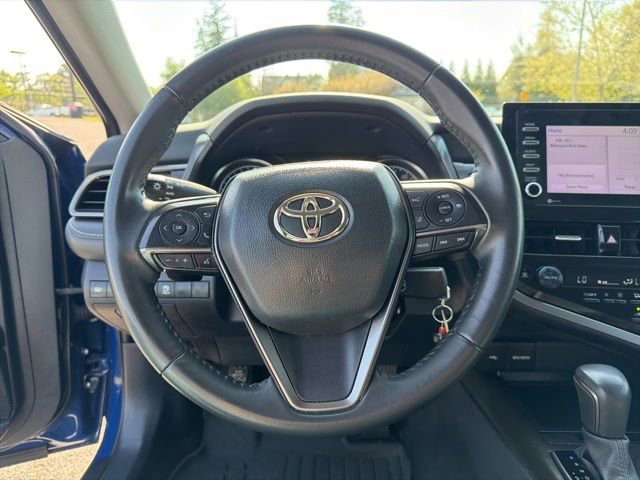 Used 2023 Toyota Camry SE FWD image 22