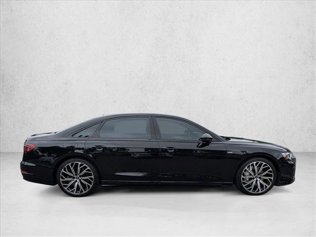Used 2023 Audi A8 L 3.0T image 4