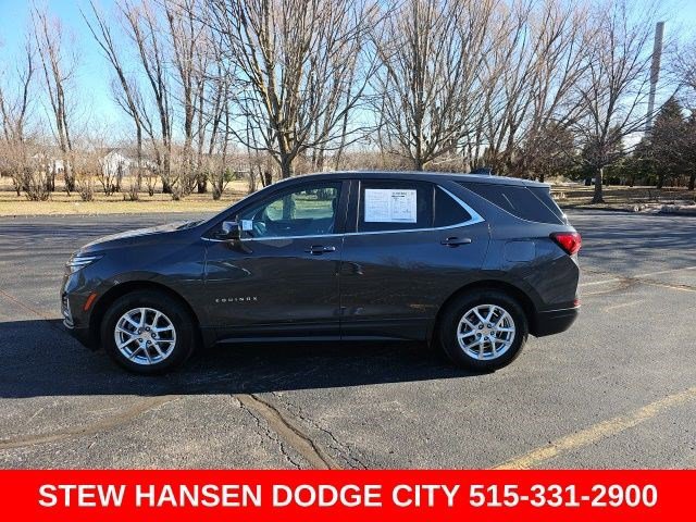 Used 2023 Chevrolet Equinox LT w/ Driver Convenience Package AWD/4WD image 1