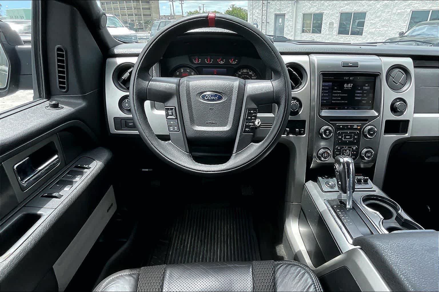 Used 2014 Ford F150 Raptor w/ Equipment Group 801A Luxury AWD/4WD image 14