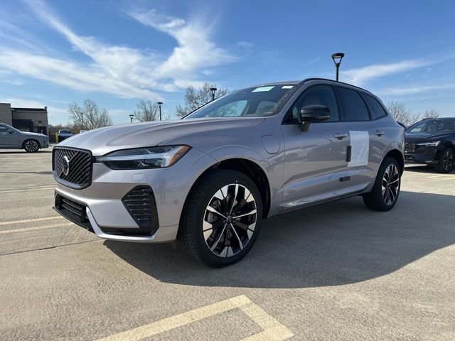 New 2026 Volvo XC60 T8 Plus w/ Protection Package Premier image 3
