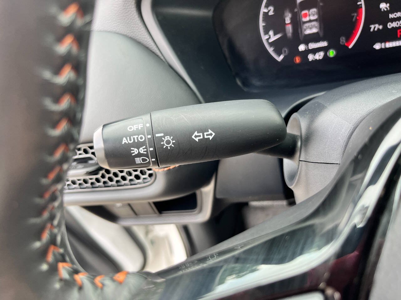 Used 2023 Honda HR-V Sport image 24