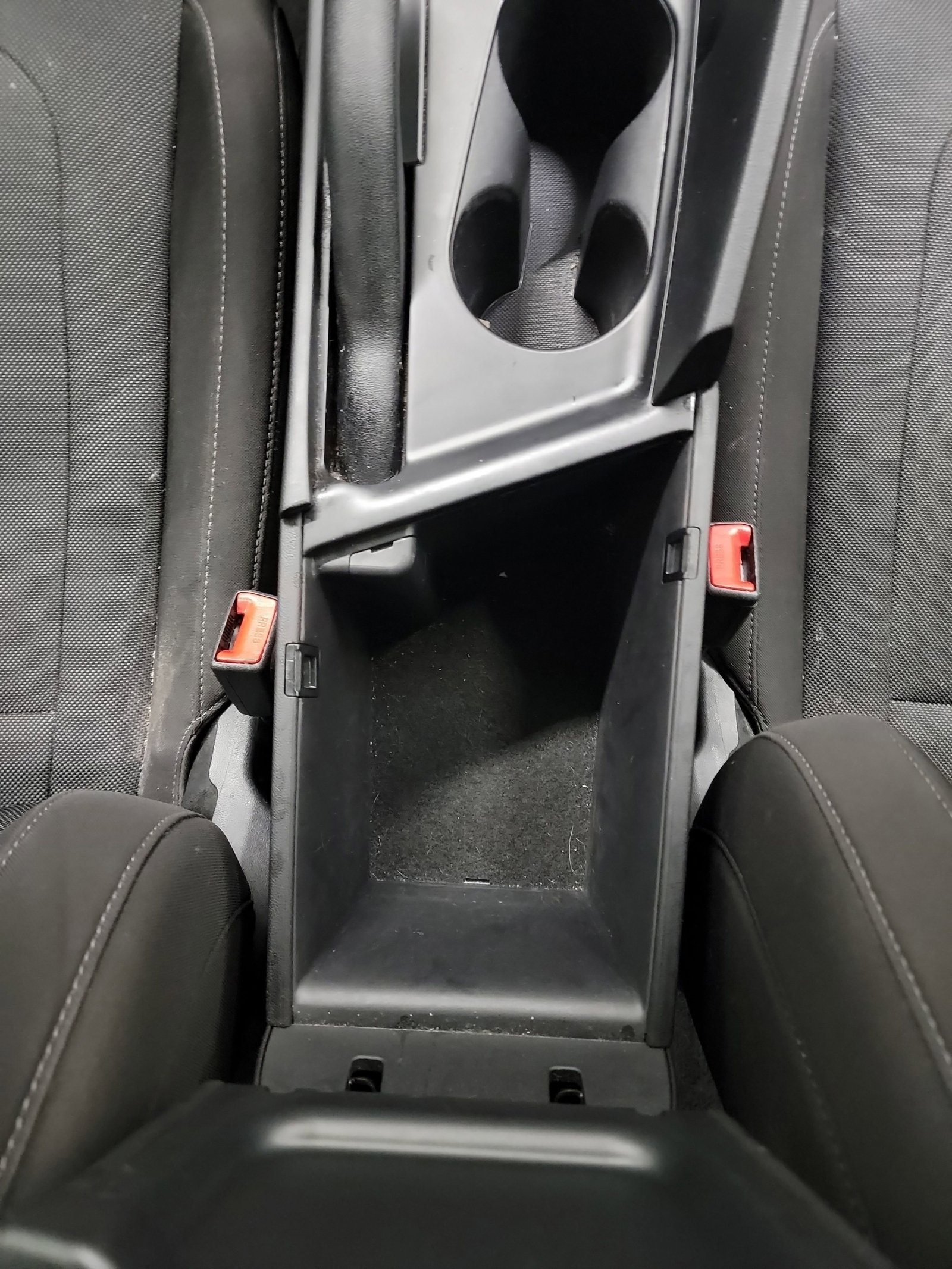 Used 2021 Hyundai Elantra SE w/ Cargo Package image 28