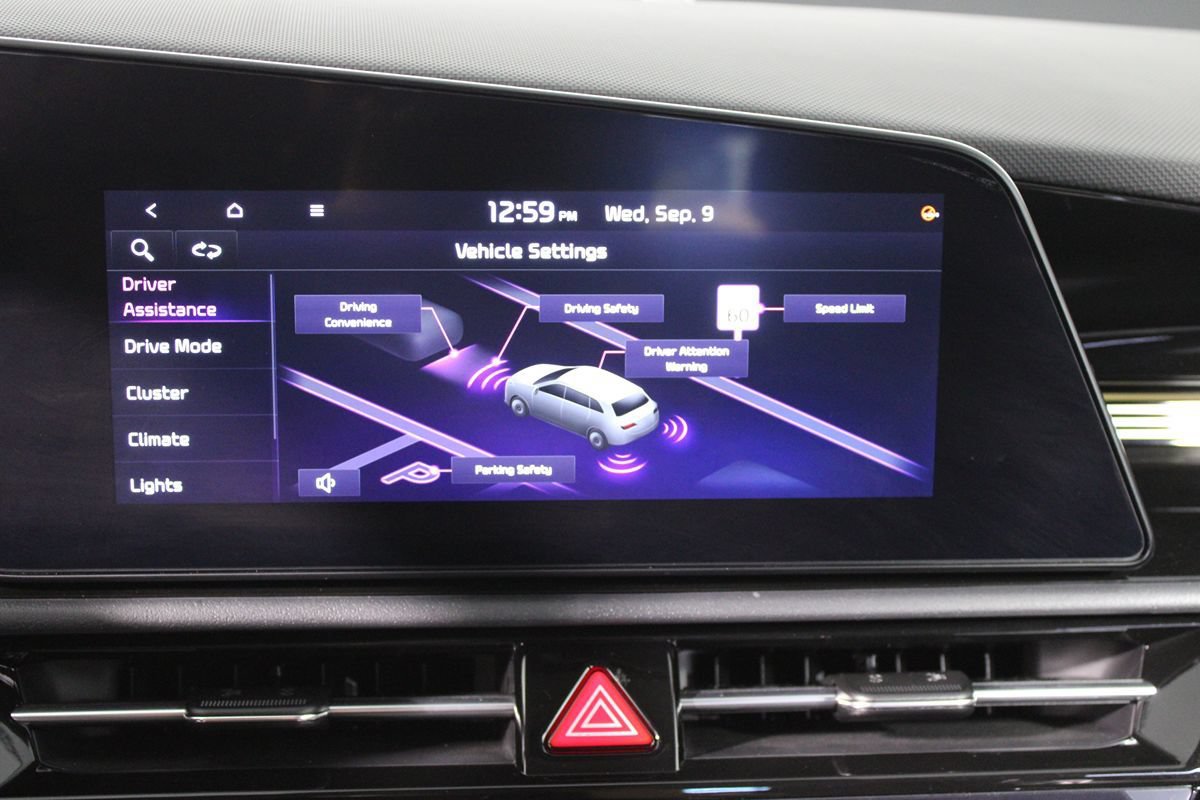 Used 2024 Kia Niro Wind FWD image 21