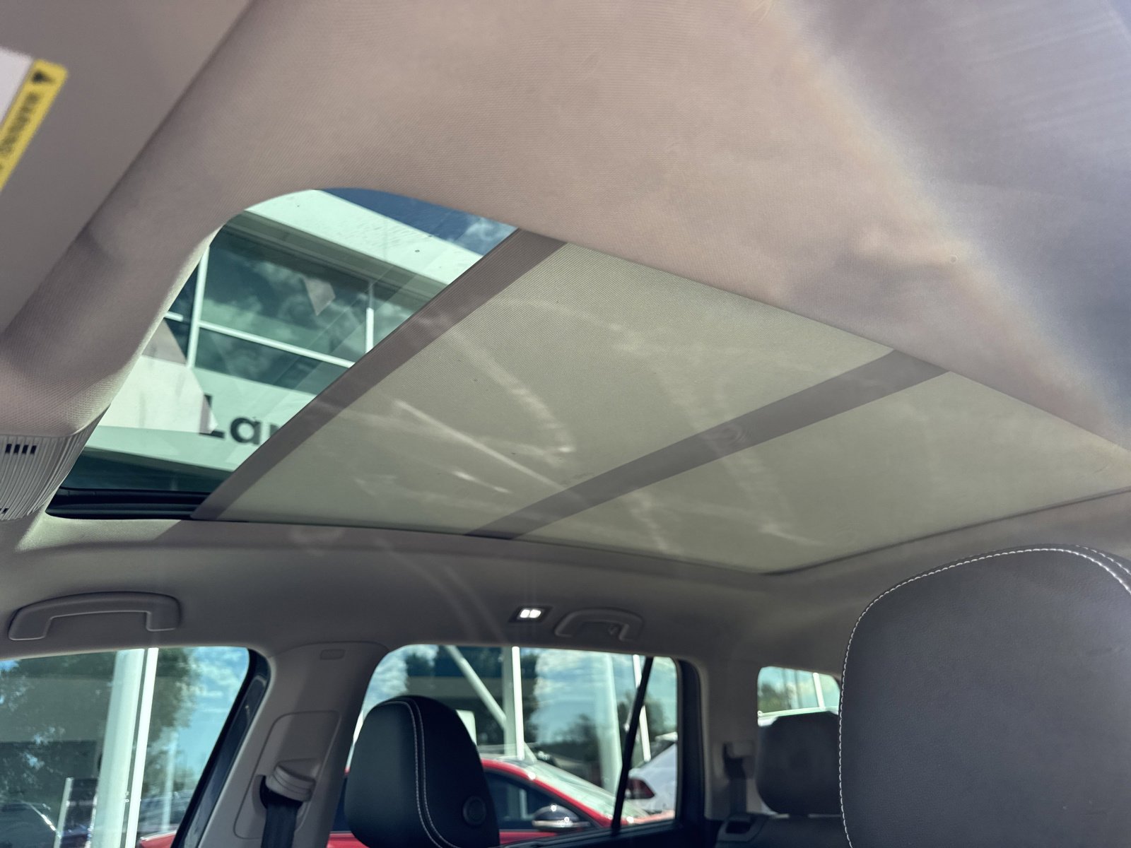 New 2026 Volkswagen Atlas SE image 17