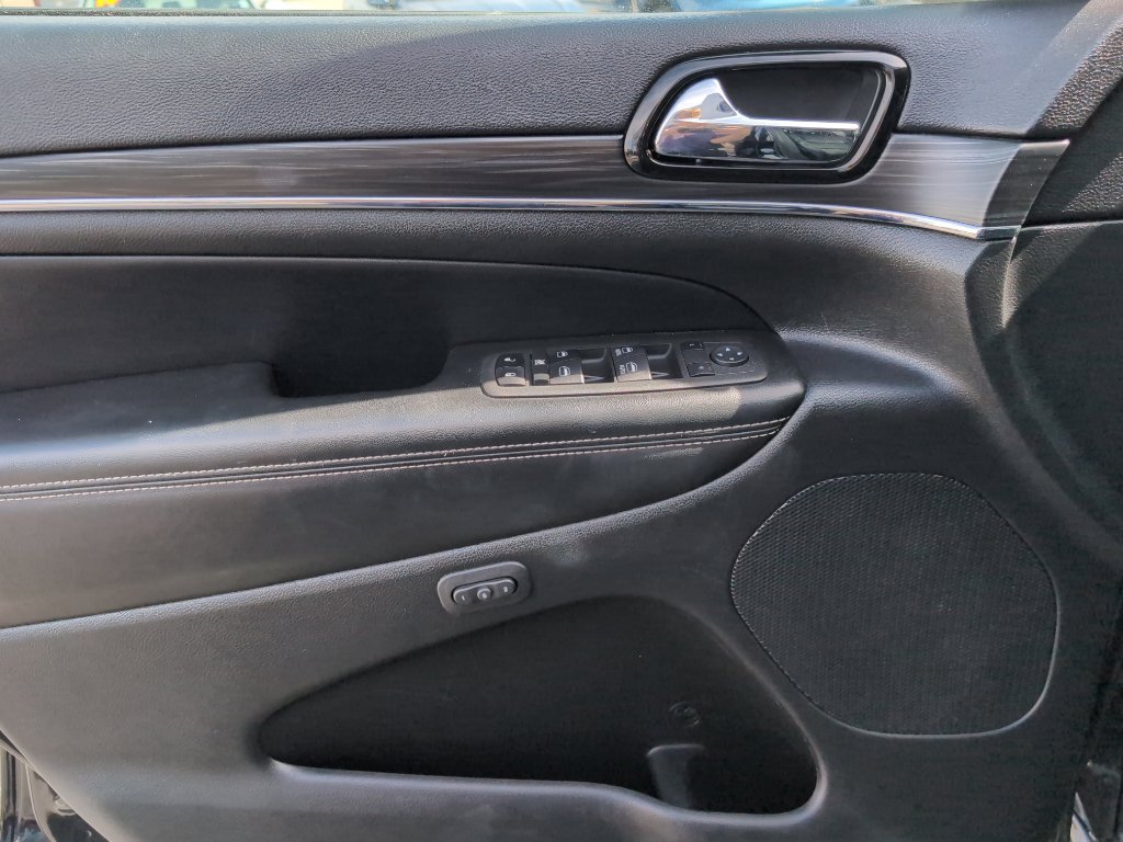 Used 2021 Jeep Grand Cherokee Limited w/ Quick Order Package 2GK 80th image 11