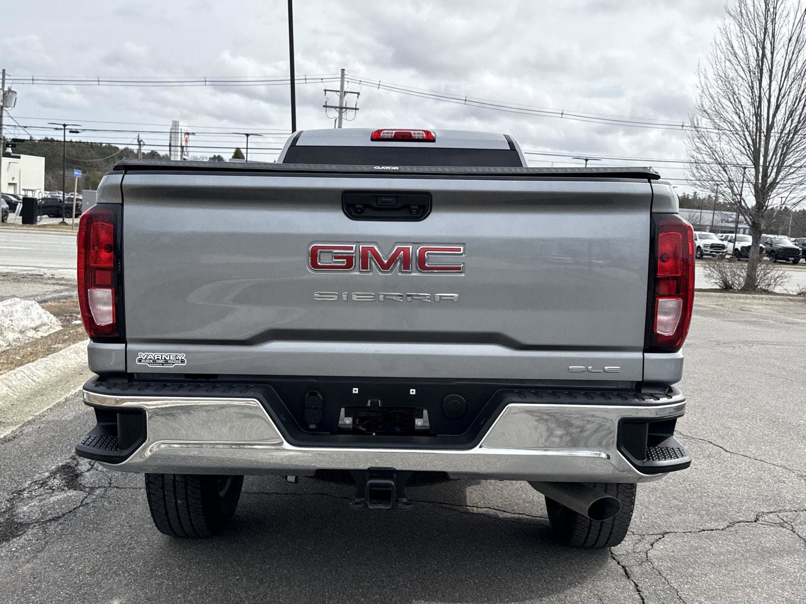Used 2025 GMC Sierra 3500 SLE w/ SLE Convenience Package image 15