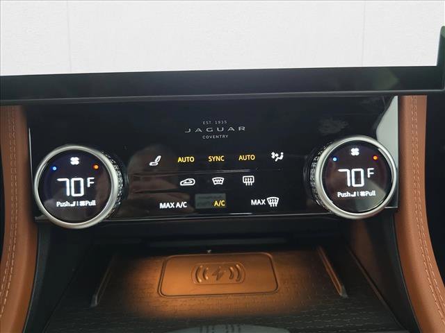 New 2026 Jaguar F-PACE R-Dynamic S image 19