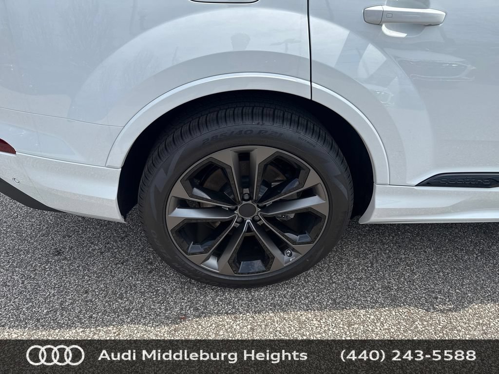 New 2026 Audi Q7 3.0T Premium Plus AWD/4WD image 25