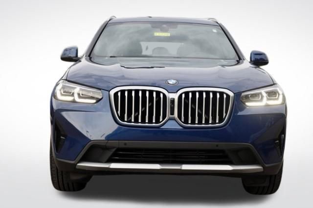 Used 2024 BMW X3 sDrive30i w/ Premium Package RWD image 4