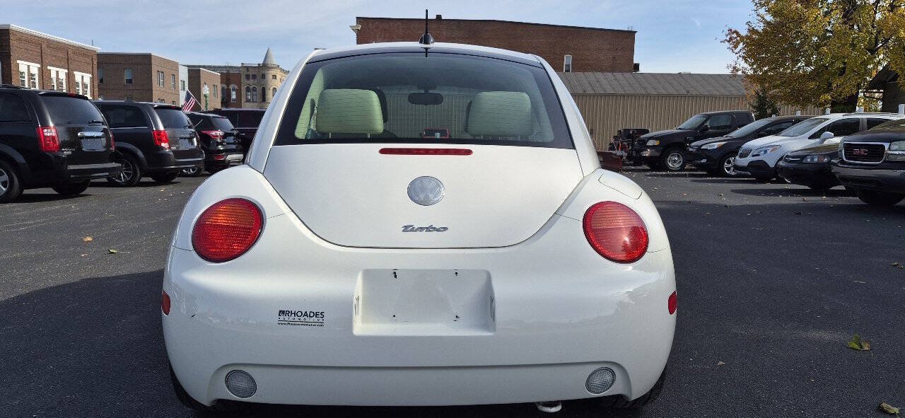 Used 2005 Volkswagen Beetle GLS FWD image 4