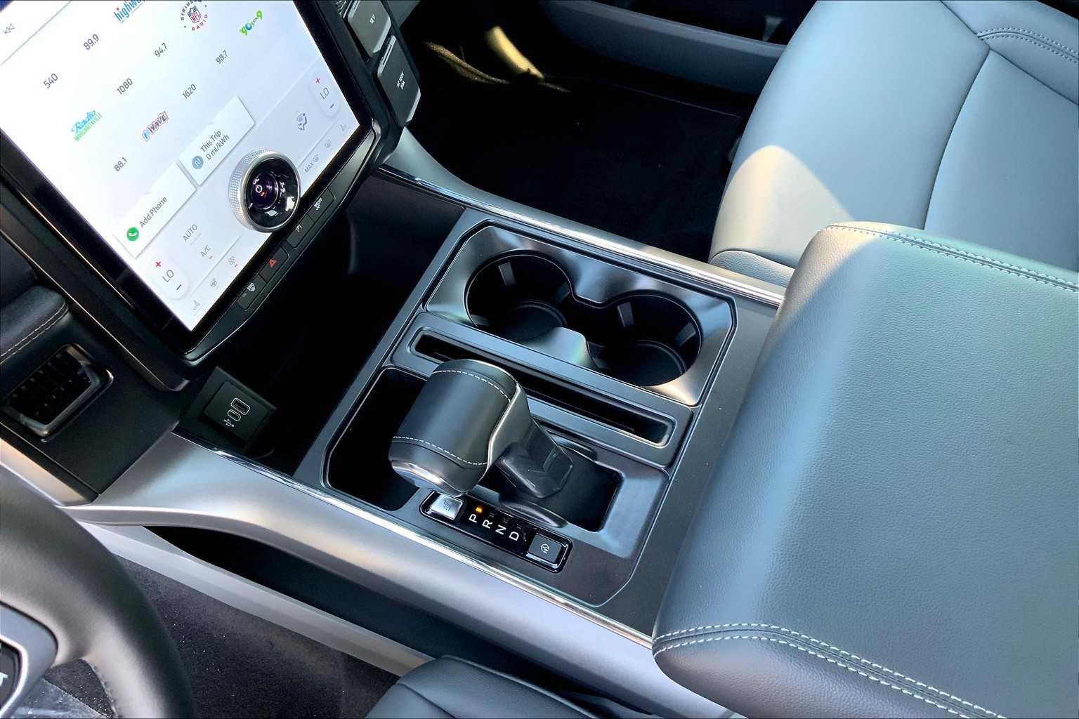 New 2025 Ford F150 Lightning Flash image 5