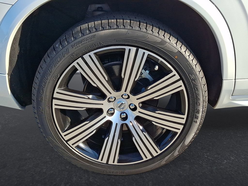 Certified 2025 Volvo XC90 T8 Ultra w/ Protection Package Premier AWD/4WD image 33