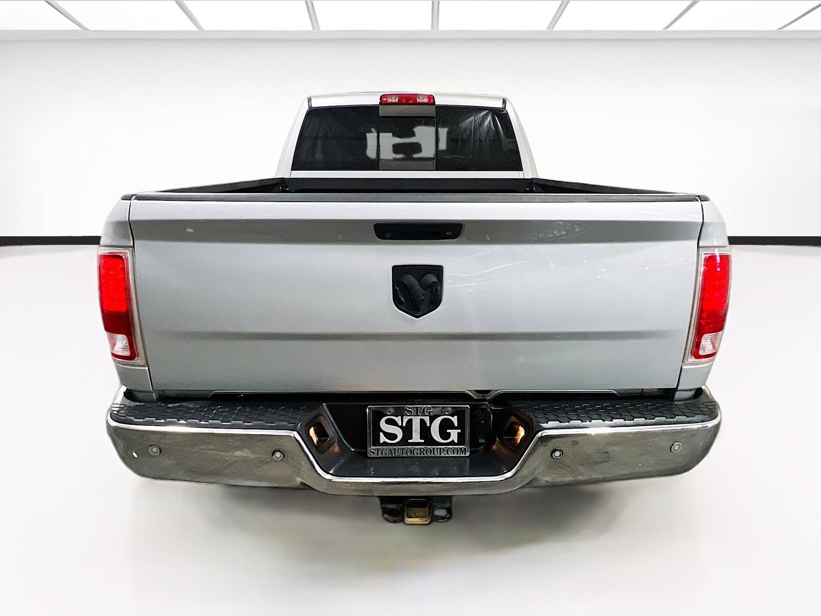 Used 2016 RAM 2500 Laramie AWD/4WD image 5