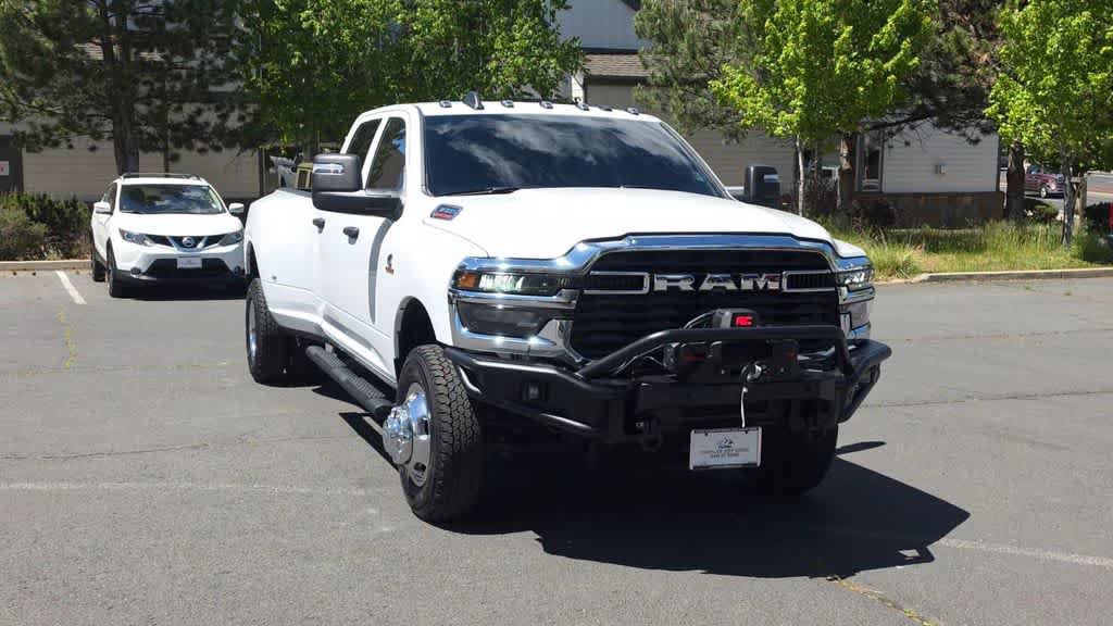 Used 2026 RAM 3500 Tradesman AWD/4WD image 3