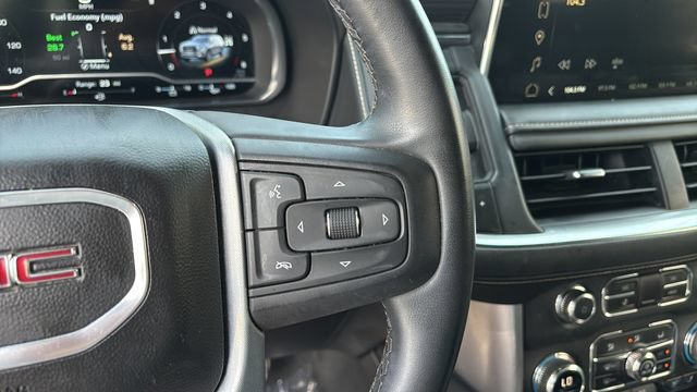 Used 2023 GMC Yukon XL SLT AWD/4WD image 24