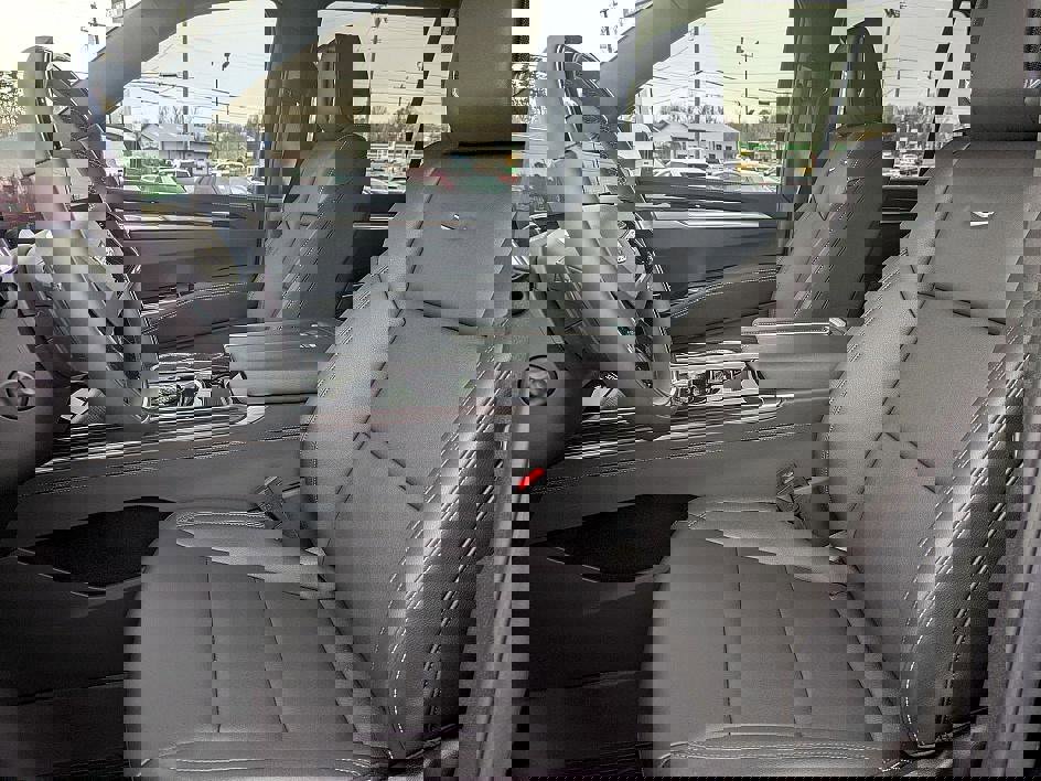 New 2026 Cadillac Escalade 4WD image 10