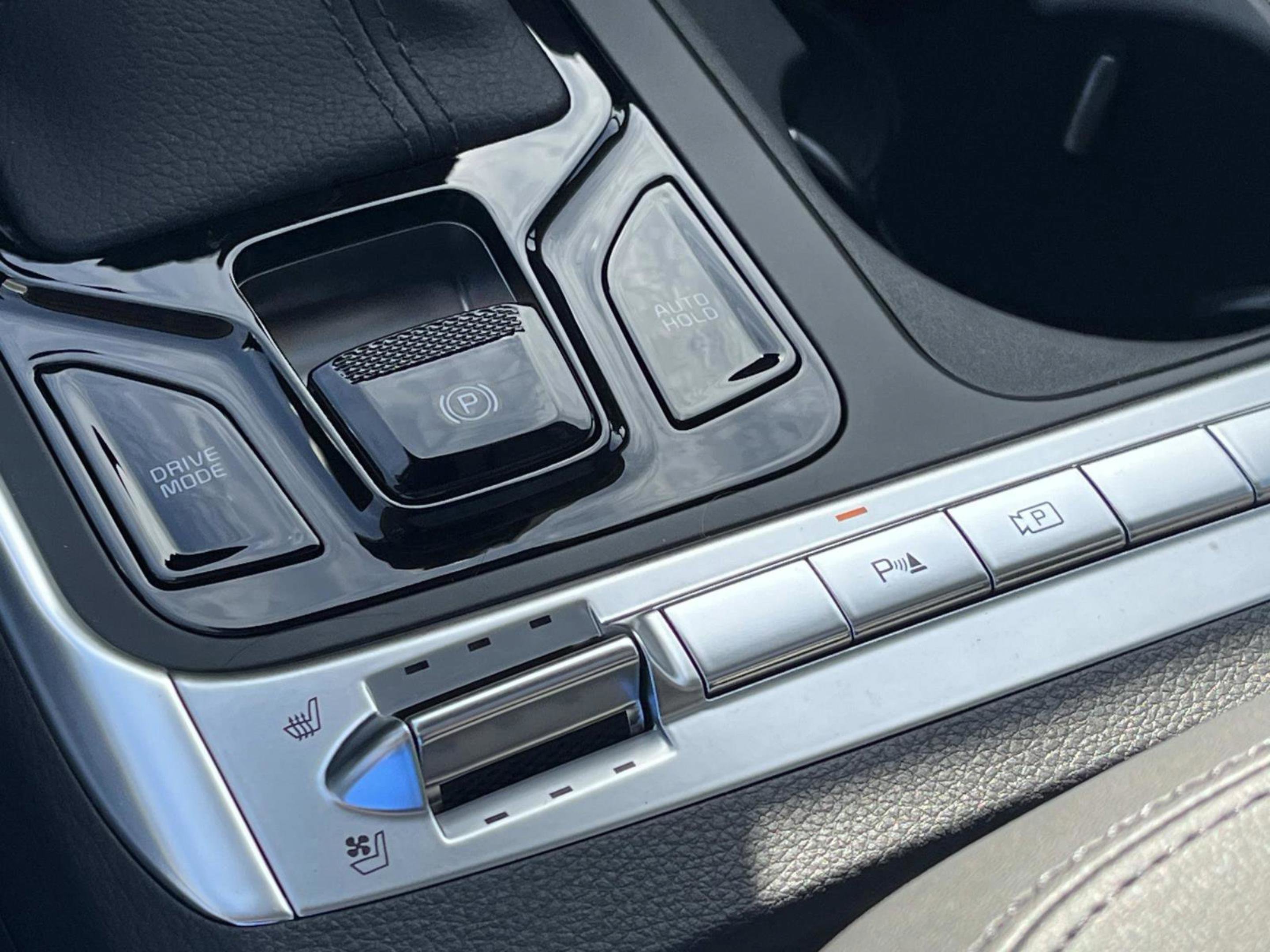 New 2026 Kia Carnival SX image 32