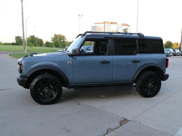 Used 2025 Ford Bronco Big Bend w/ Black Diamond Package AWD/4WD image 3