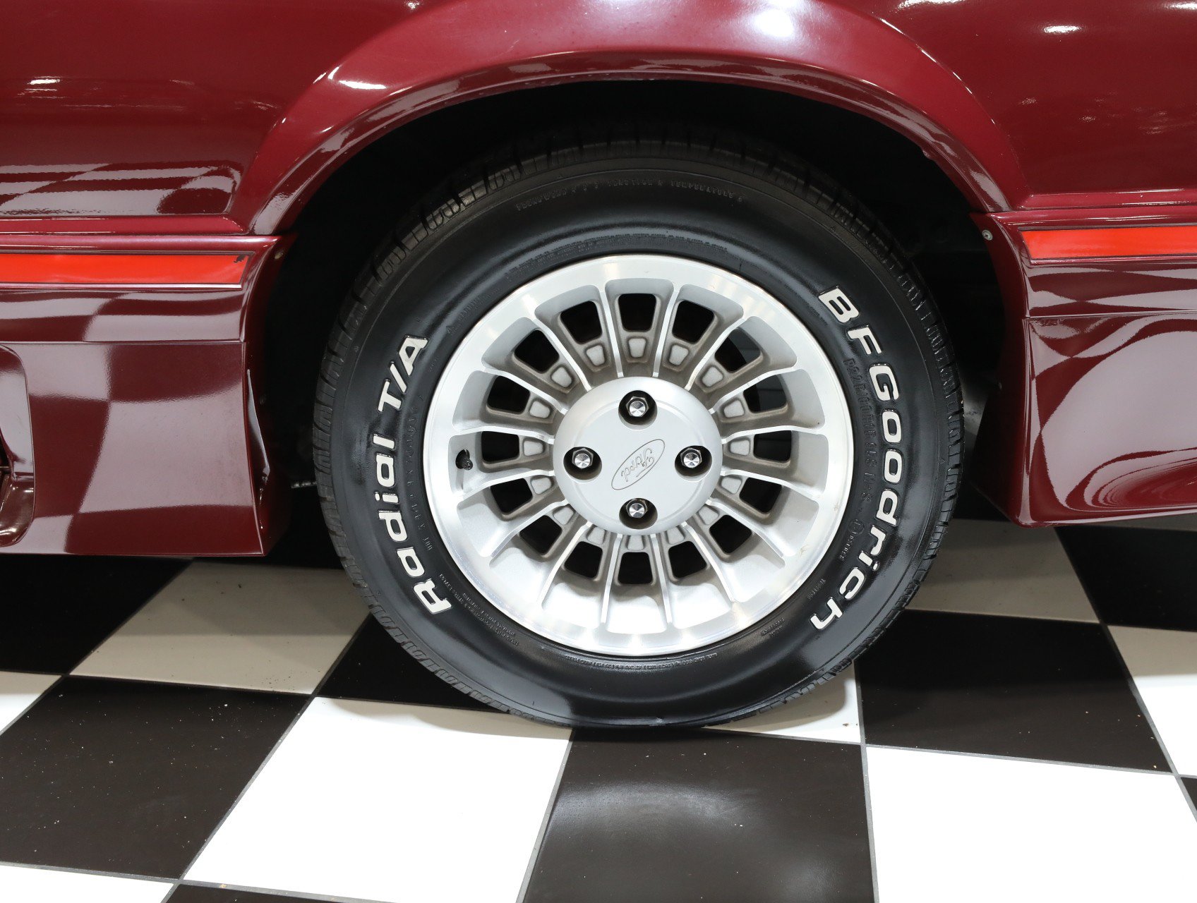 Used 1987 Ford Mustang GT RWD image 37